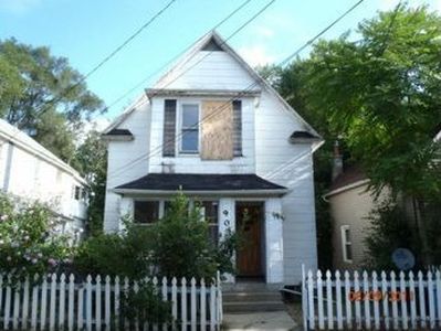 901 Crosby St NW, Grand Rapids, MI, 49504