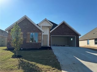 4202 SW Pawhuska St, Bentonville, AR 72713