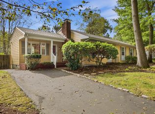 66 Eleanor St, Dartmouth, MA 02747