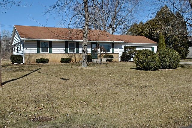 1st image of 11733 Brookshire St