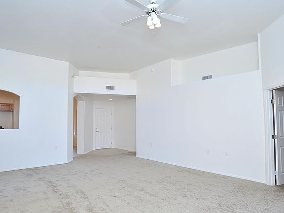 5th image of 2484 S Orchard View Dr