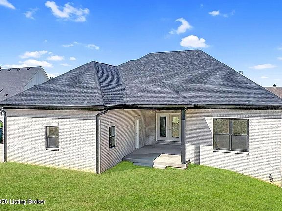 3rd image of 6619 Heritage Hills Dr