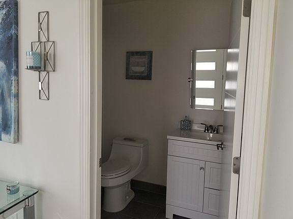 3rd image of 10635-10637 Fernglen Ave #10635