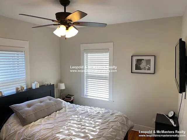 59 Waverly St — Photo 12