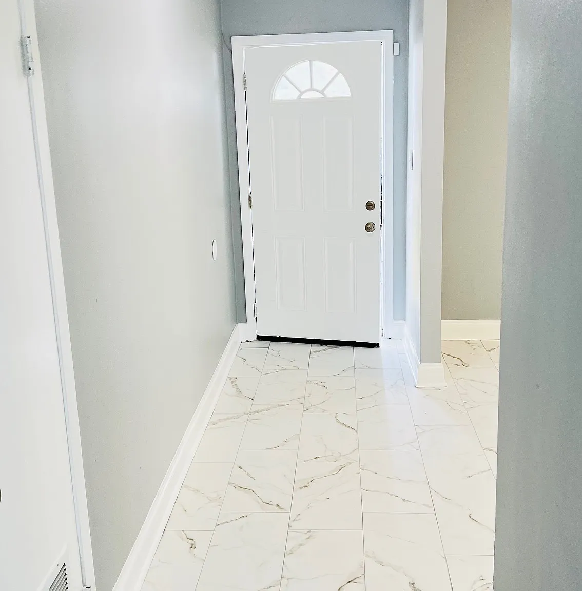 4 bed, 2000 sqft, $2,200 — Photo 4