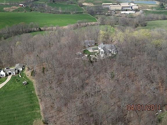 5th image of 450 Deer Creek Ln