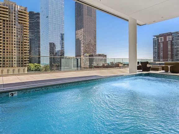 5th image of 547 N McClurg Ct #214