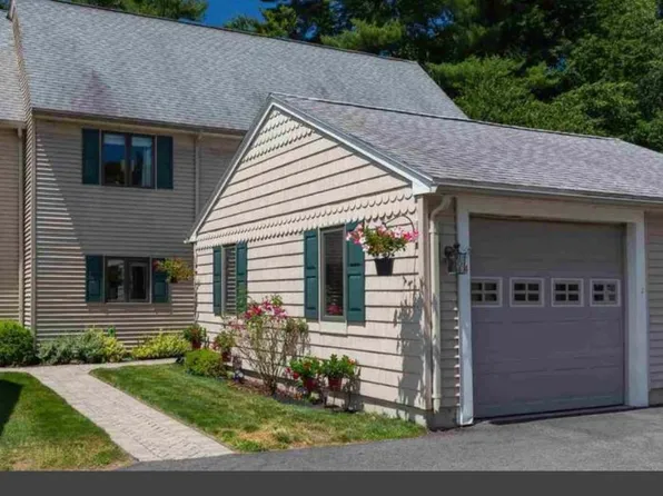 34 Hampton Towne Estates, Hampton, NH 03842