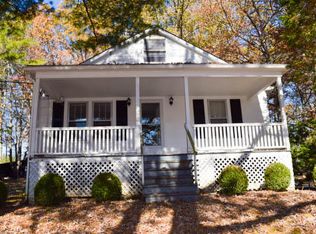 487 Montvue Dr, Lewisburg, WV 24901