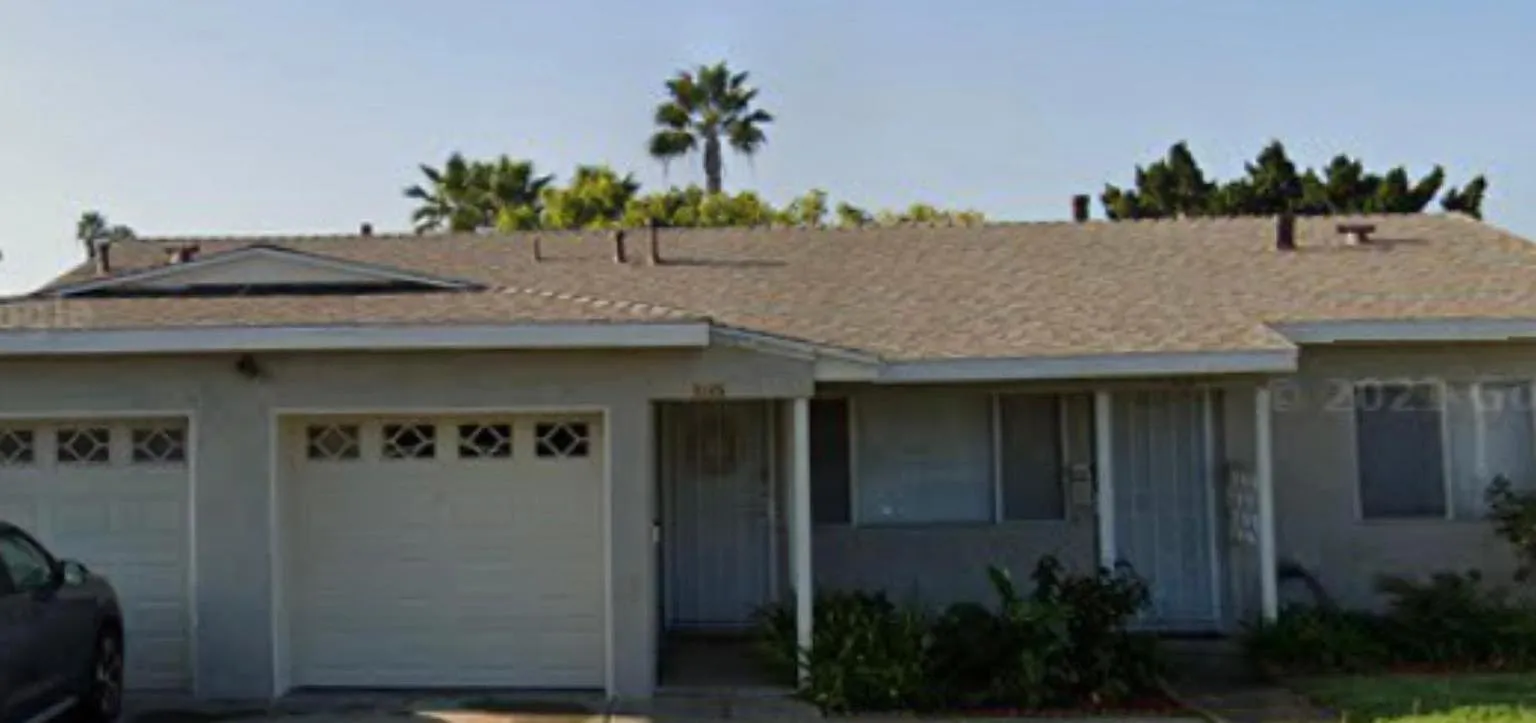 2 bed, 800 sqft, $3,100 — Photo 1