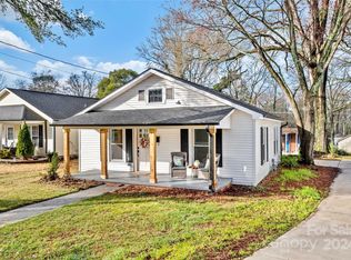 691 Gibson Dr NW, Concord, NC 28025