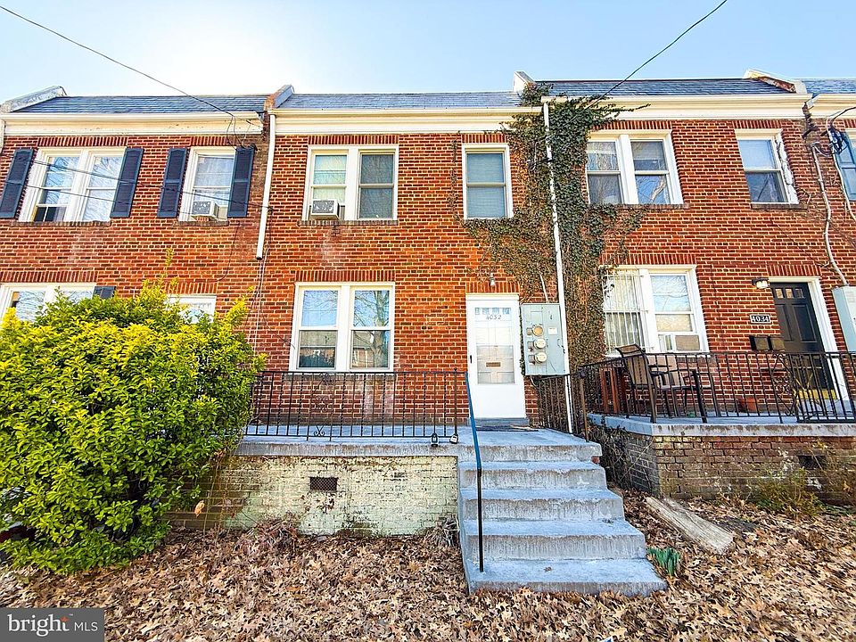 1st image of 4032 7th St NE