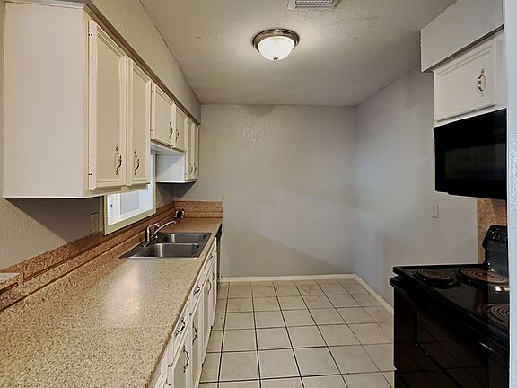 5th image of 7767 Water Park Ln