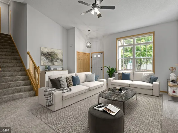 1700 Fair Oaks Dr, White Bear Lake, MN 55110