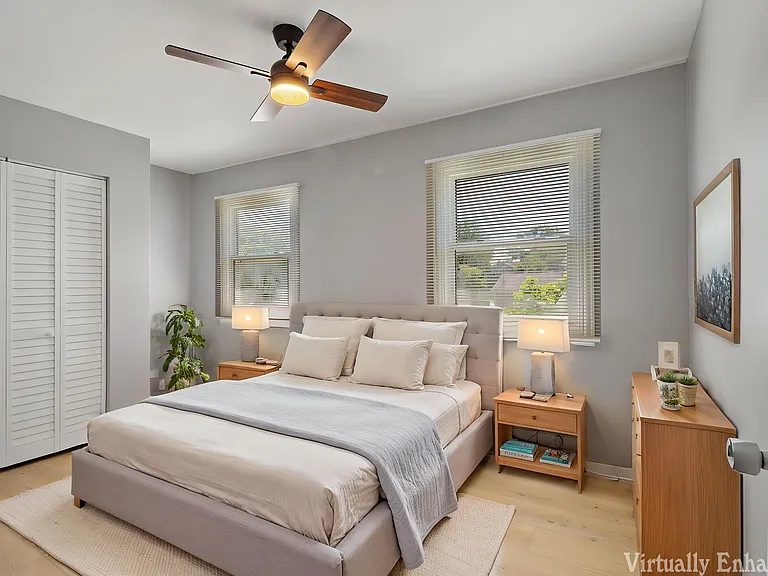 2208 Kensington Dr — Photo 19