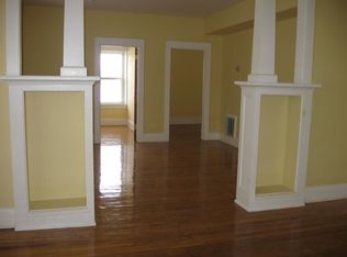 1343 52nd St APT 2, Kenosha, WI 53140