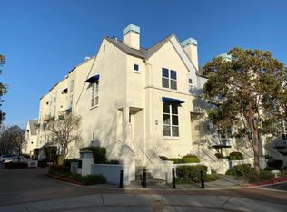 201 Town Green Ln, Foster City, CA 94404