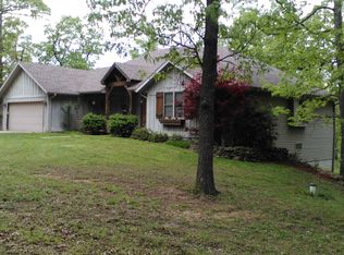 2217 Hofrichter Dr, Macks Creek, MO 65786