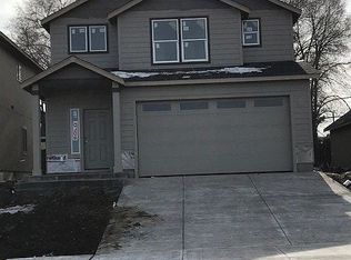 21267 Thornhill Ln, Bend, OR 97701