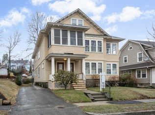 12 Barnes Ave, Worcester, MA 01605