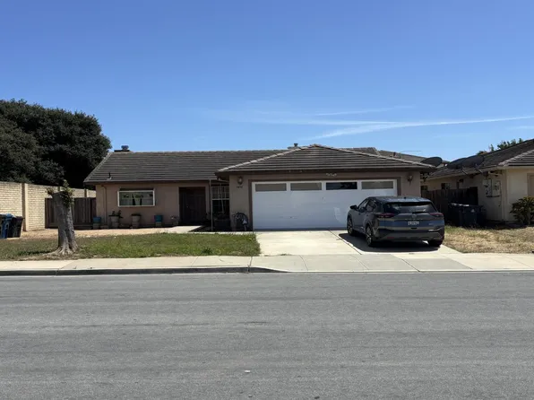1496 Falcon Dr, Salinas, CA 93905