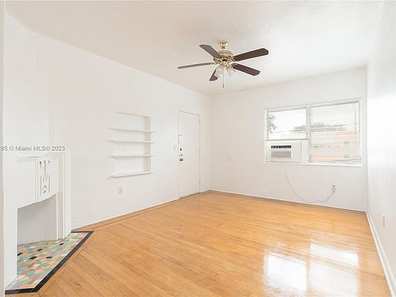 5th image of 539 NE 82nd Ter APT 4