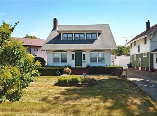 713 44th St, Des Moines, IA 50312