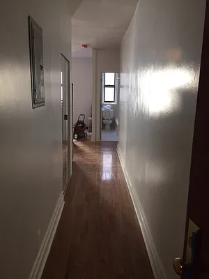 Rented by PMG Real Estate  | media 35