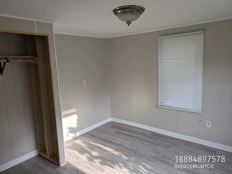 512 10th St SW #4 — Photo 13