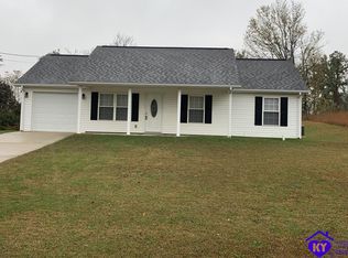 278 School Side Dr, Brandenburg, KY 40108