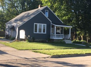 206 S 3rd Ave, Morton, IL 61550