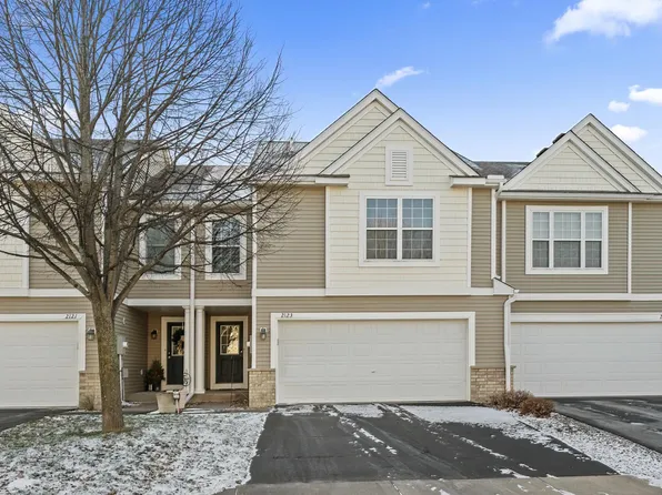 2123 Saint Johns Ct, Woodbury, MN 55129