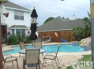 6910 Longmeadow Dr, Sachse, TX 75048