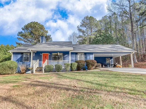 3093 Pine Haven Dr, Gainesville, GA 30506