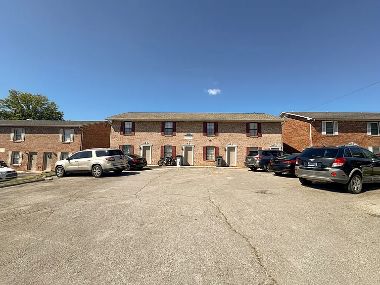 1840 Summerhaven Ave #2 — Photo 1