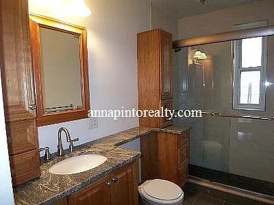 Rented by Anna Pinto Realty | media 6