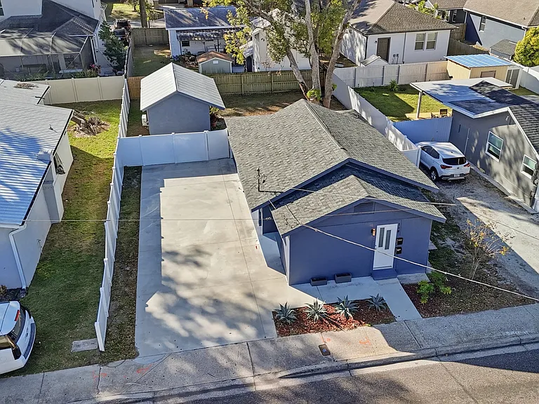 118 W Sligh Ave — Photo 24