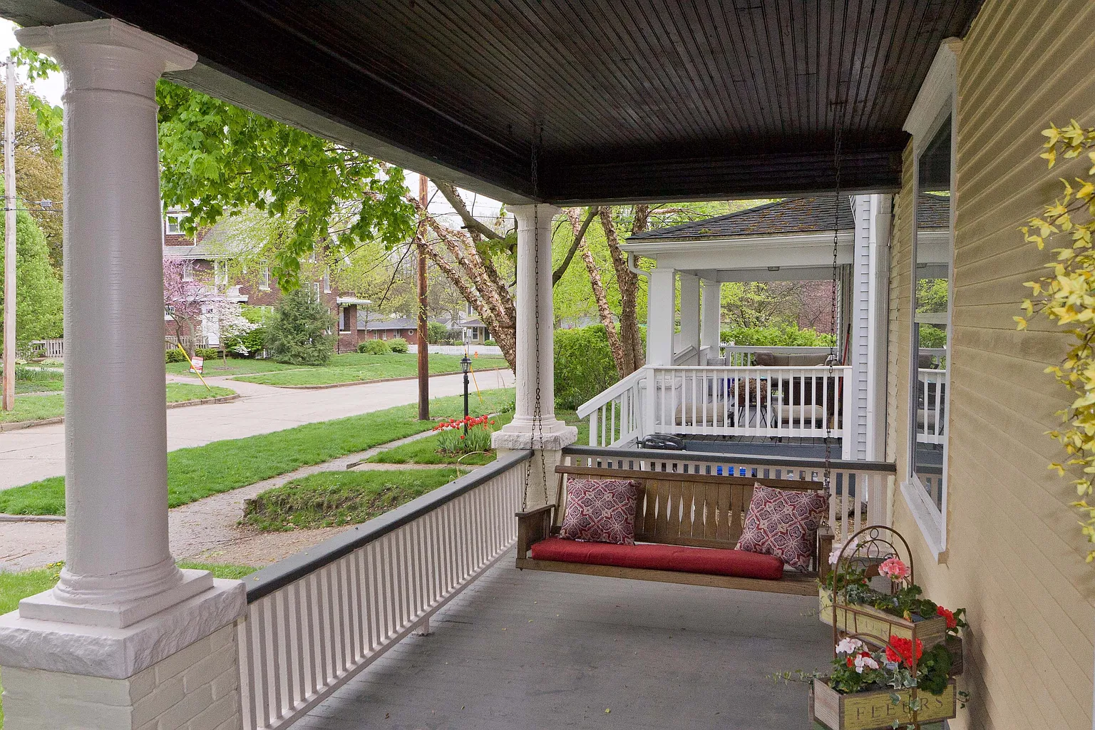 511 S Pine St photo 1