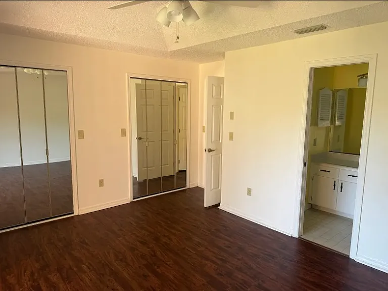 3451 S Washington Ave — Photo 7