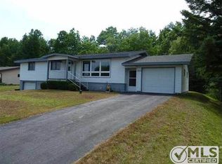 22471 Massie Rd, Chassell, MI 49916