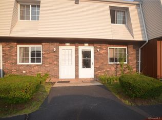 330 Short Beach Rd UNIT E3, East Haven, CT 06512