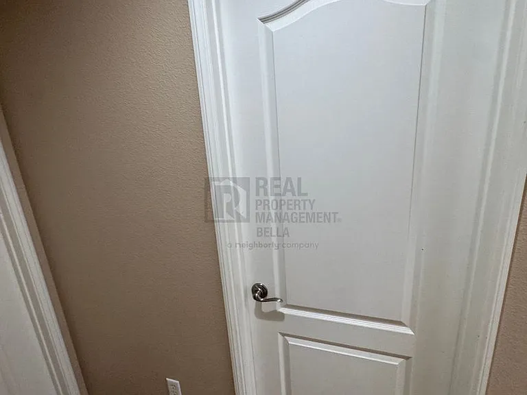 756 Conlon Dr — Photo 20