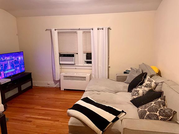 3rd image of 22 Crab Ave