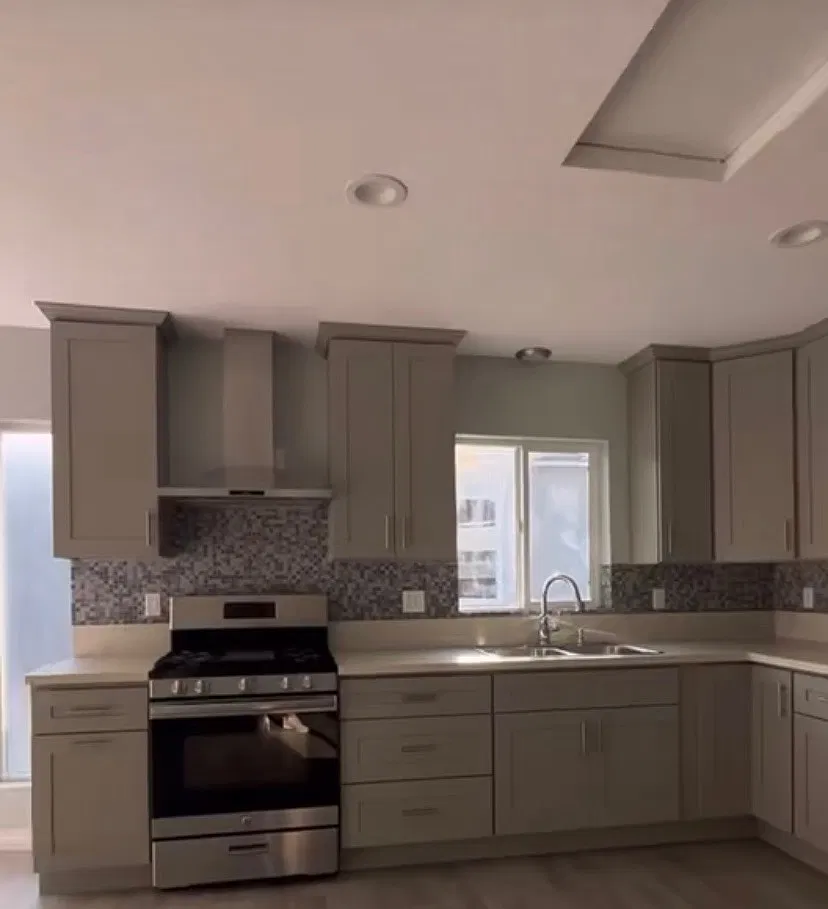 2 bed, 900 sqft, $2,500 — Photo 2