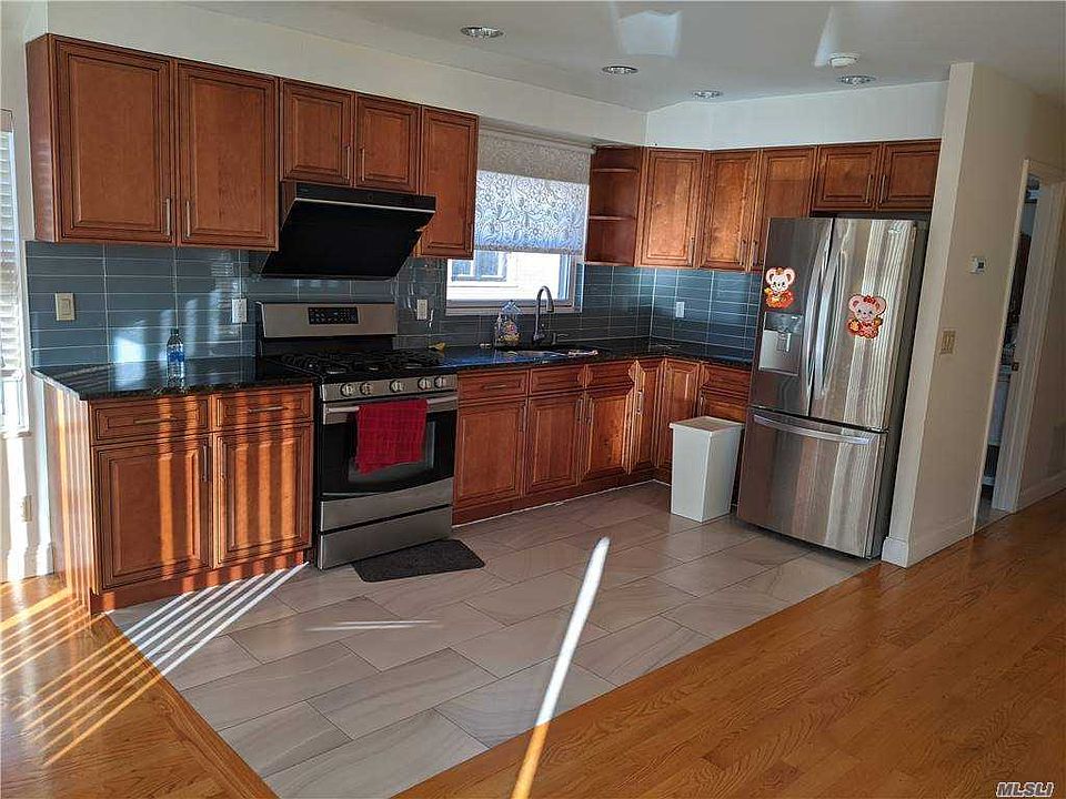 1st image of 3439 200th St