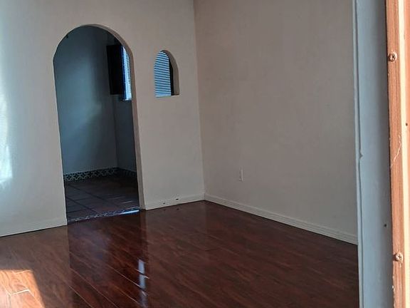 3rd image of 360 Obispo Ave Unit 1