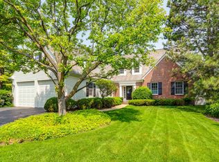 270 S South Shore Ln, Lake Forest, IL 60045