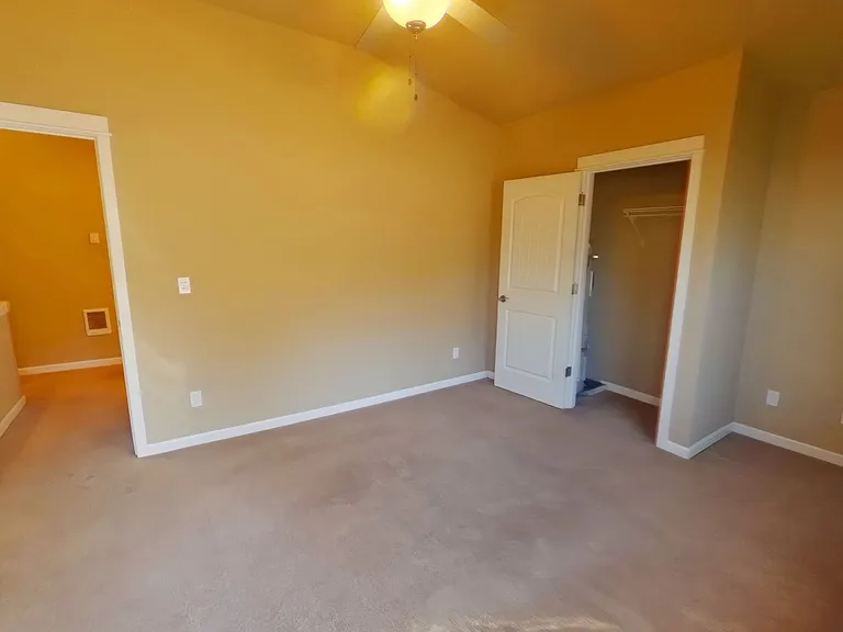 Hilyard Townhomes — Photo 26