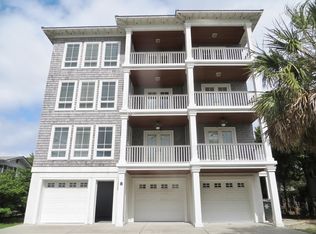 8 Bahama Dr, Wrightsville Beach, NC 28480
