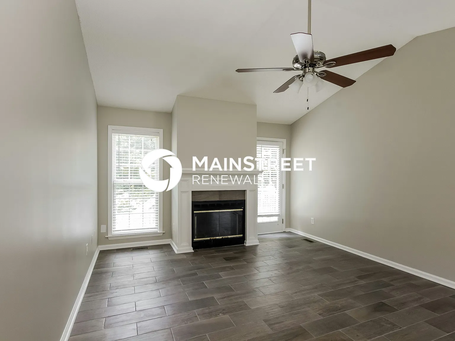310 Braeburn Dr — Photo 4